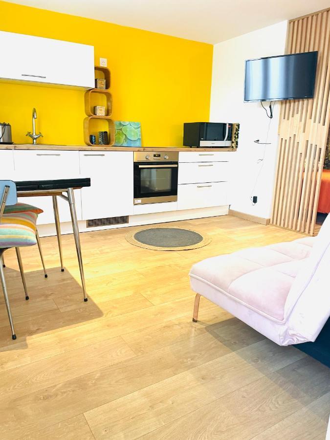 Annexe St Armand 1 Apartamento Salles  Exterior foto